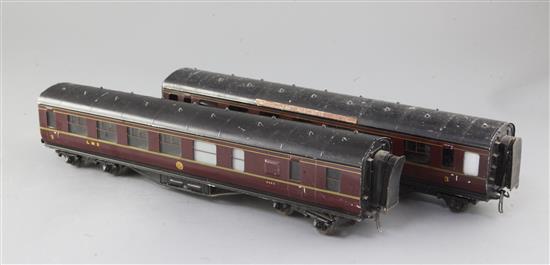 An Exley LMS centre aisle buffet car, no.4442, in crimson and an Exley LMS centre aisle dining car, no.7687,